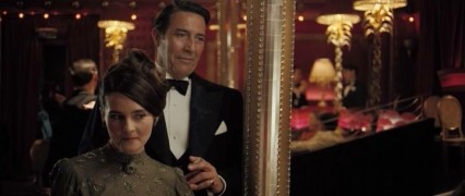 Кадр з фільму Міс Петтігрю