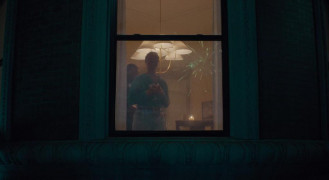 Кадр з фільму Джин