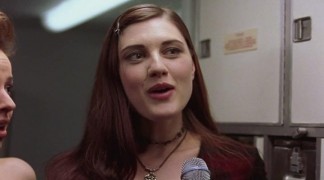 Кадр з фільму Турбулентність 3: Важкий метал