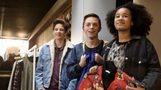 Кадр з фільму Коко на всі 100