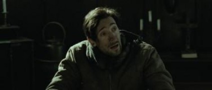 Кадр з фільму Згадуючи 1942