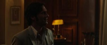 Кадр з фільму На вістрі