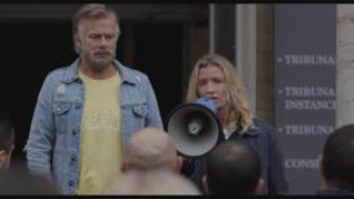 Кадр з фільму Махнемось тілами