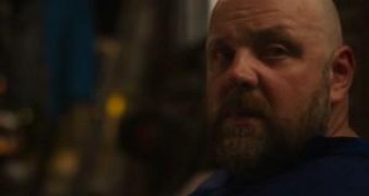 Кадр з фільму Ніч у Парижі