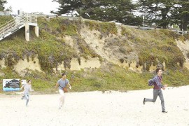 Кадр з фільму Торкнуті