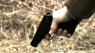 Кадр з фільму Ікар