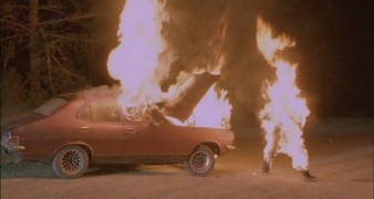 Кадр з фільму Місцеві