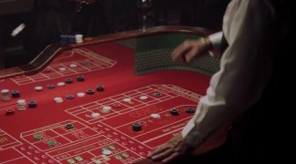 Кадр з фільму Дім сонця, що сходить (Дім, де сходить сонце)