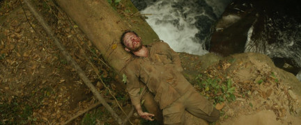 Кадр з фільму Острів чудовиськ