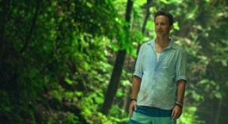 Кадр з фільму Похмілля у Таїланді