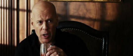 Кадр з фільму Підстава