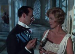 Кадр з фільму Не кажучи вже про всіх цих жінок