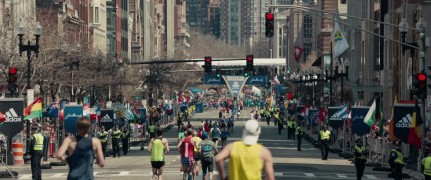 Кадр з фільму Дужчий