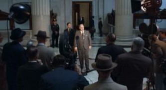 Кадр з фільму Трамбо