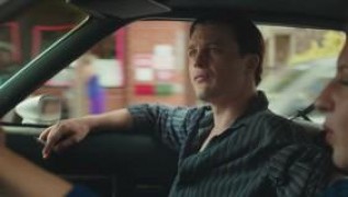 Кадр з фільму Гангста Love