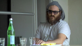 Кадр з фільму Я все ще тут