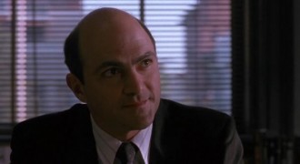 Кадр з фільму У ліжку з ворогом