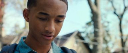 Кадр з фільму Життя за рік