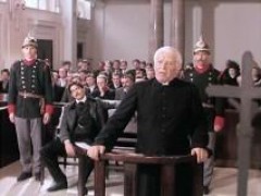 Кадр з фільму Беніто Муссоліні