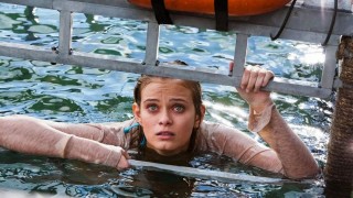 Кадр з фільму Щелепи в 3D