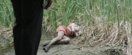 Кадр з фільму Північ на злаковому полі