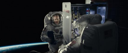 Кадр з фільму Падіння Місяця