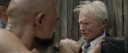 Кадр з фільму Наркокур'єр