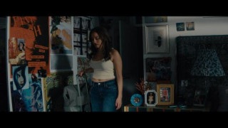 Кадр з фільму Я знаю, що ви скоїли минулого літа