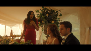 Кадр з фільму Замкнена