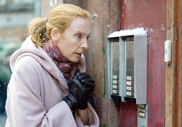 Кадр з фільму Довге падіння