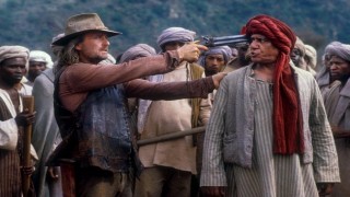 Кадр з фільму Привид та Пітьма