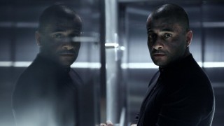 Кадр з фільму Кризаліс