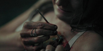 Кадр з фільму Дика річка