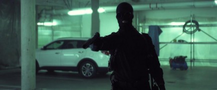 Кадр з фільму Закатати в асфальт