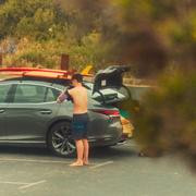 Кадр з фільму Серфер