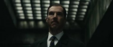 Кадр з фільму Кур'єр (Код: Залізна кора)