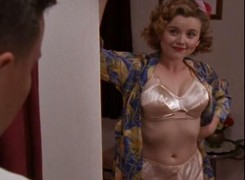 Кадр з фільму Лінія нападу