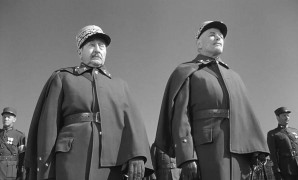 Кадр з фільму Шляхи слави