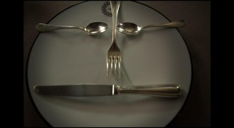 Кадр з фільму Париж зачекає