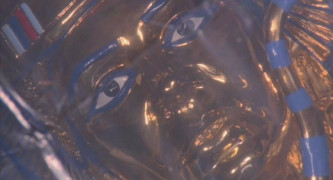 Кадр з фільму Пробудження із мертвих