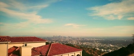 Кадр з фільму Грошова голка (Торговці тілами)