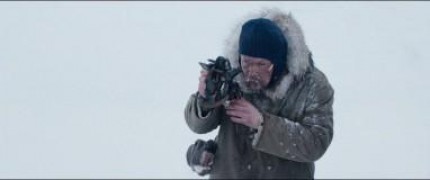 Кадр з фільму Амундсен