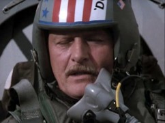 Кадр з фільму Тактичний напад