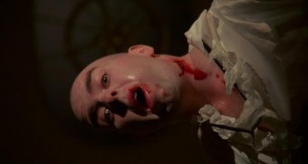 Кадр з фільму У готичному стилі