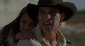 Кадр з фільму Сутінок