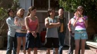 Кадр з фільму Дефіцит