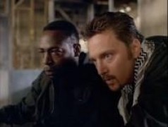 Кадр з фільму Новий світовий безлад