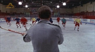 Кадр з фільму Молода кров