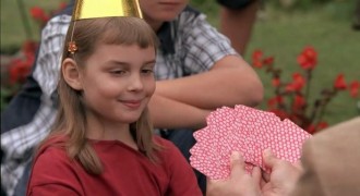 Кадр з фільму Угода