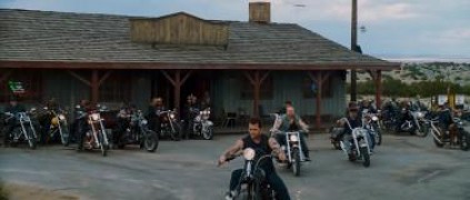 Кадр з фільму Реальні Кабани